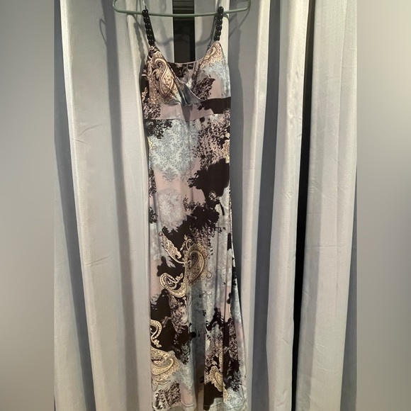 Essential by Milano Maxi Drees size small - Picture 2 of 5